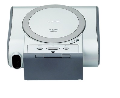 Canon DS700